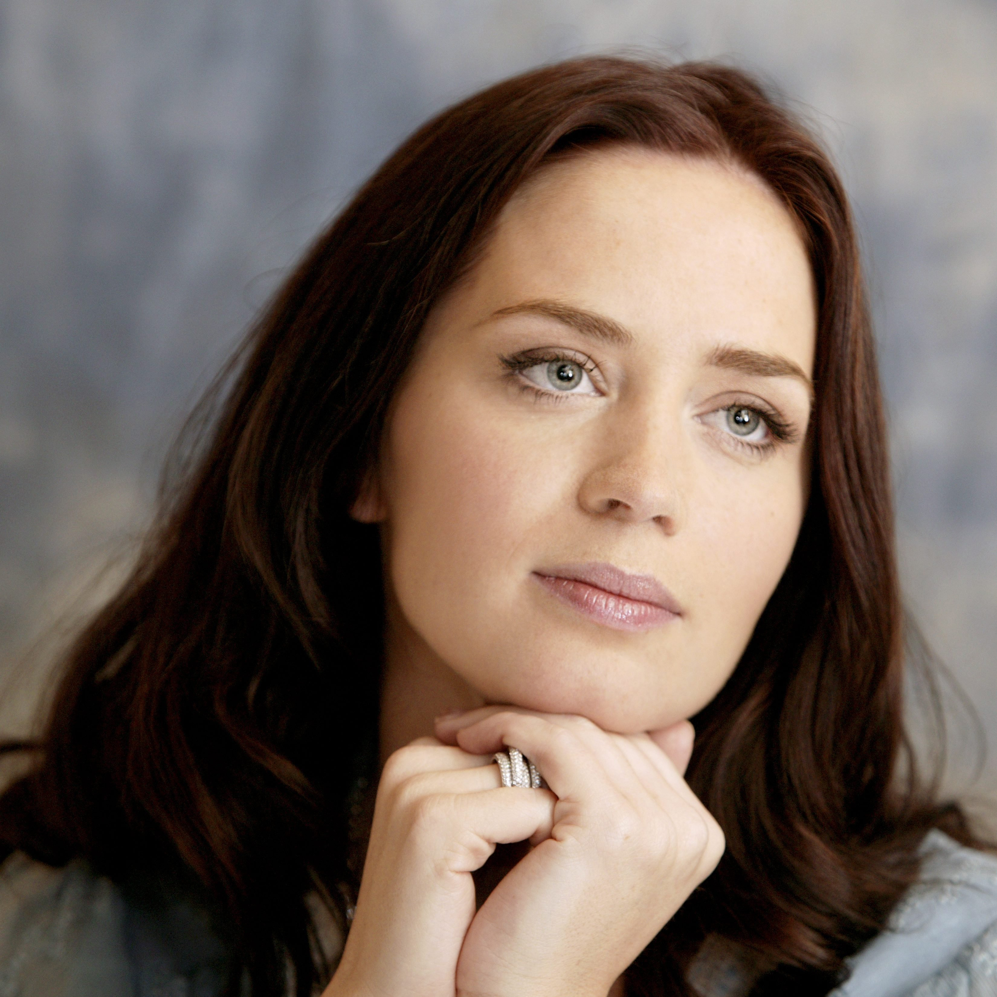 艾米莉·布朗特