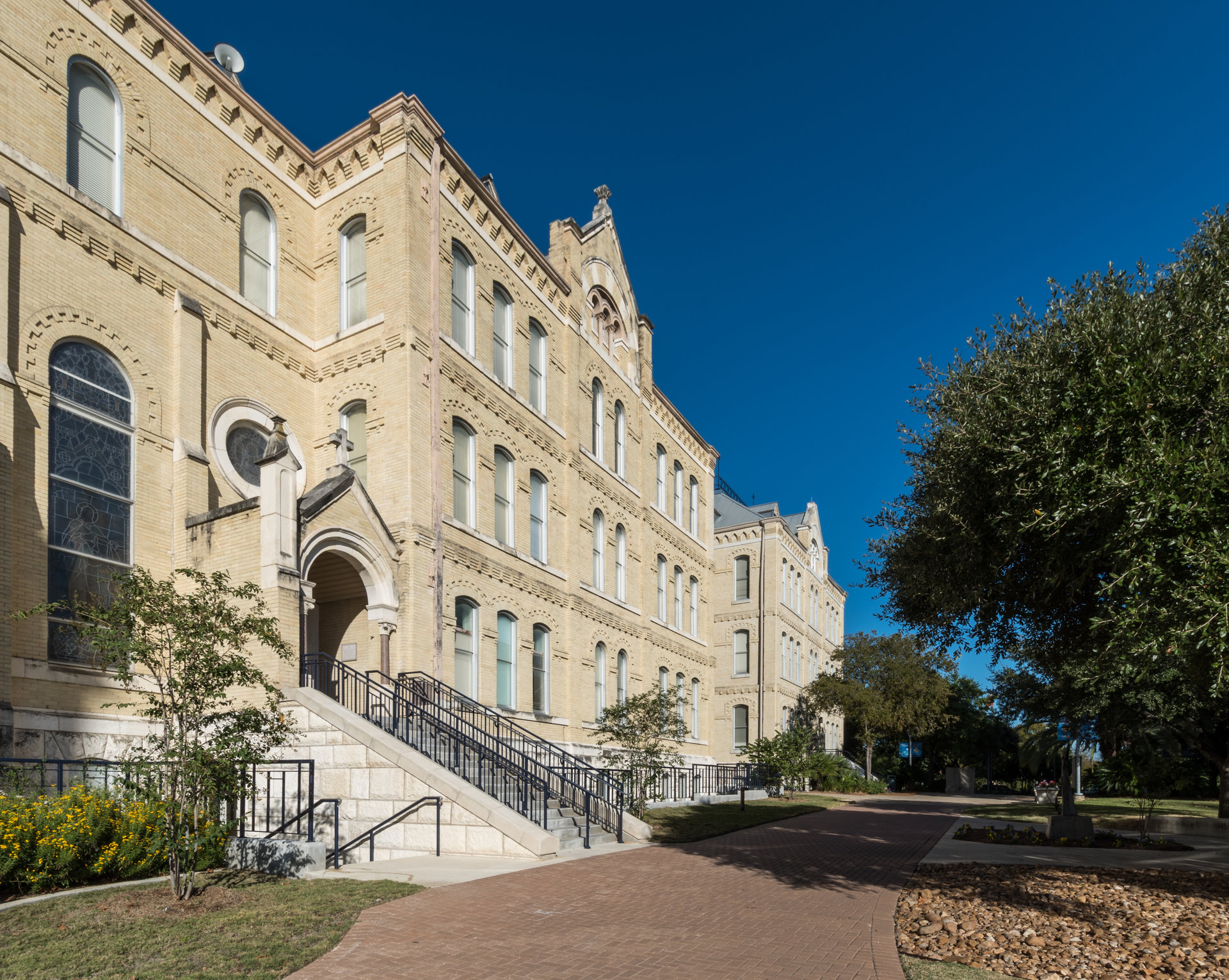  p>圣玛丽大学(st.