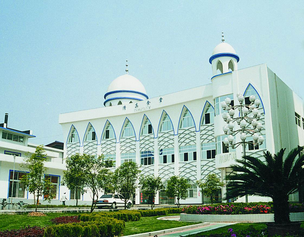 湖北民族学院