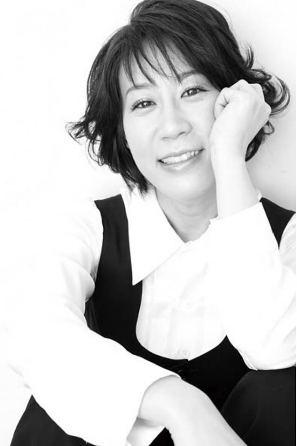  p>菅野洋子 i>(yoko kanno) /i>,原名菅野よう子,1964年3月18日出生