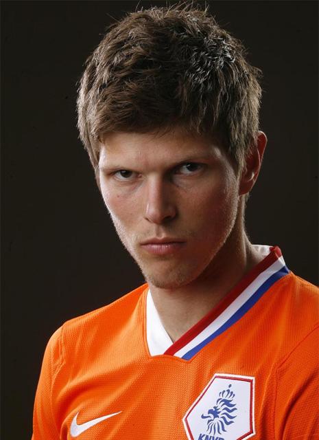  p> b>克拉斯-扬·亨特拉尔 /b>(klaas-jan huntelaar),1983年8月12日