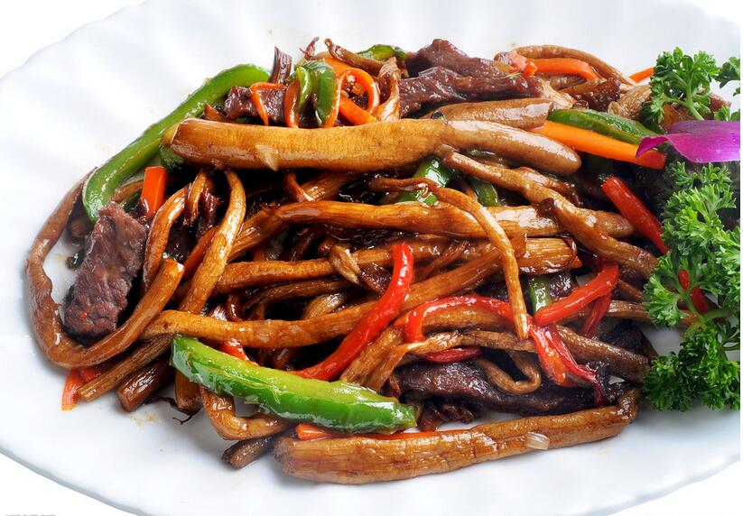 牛肉炒茶树菇
