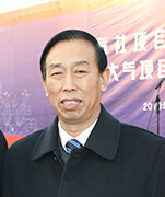 张瑛