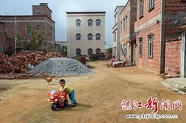 0honzopk">文车村位于 a target="_blank" href="/item/湛江/110166"