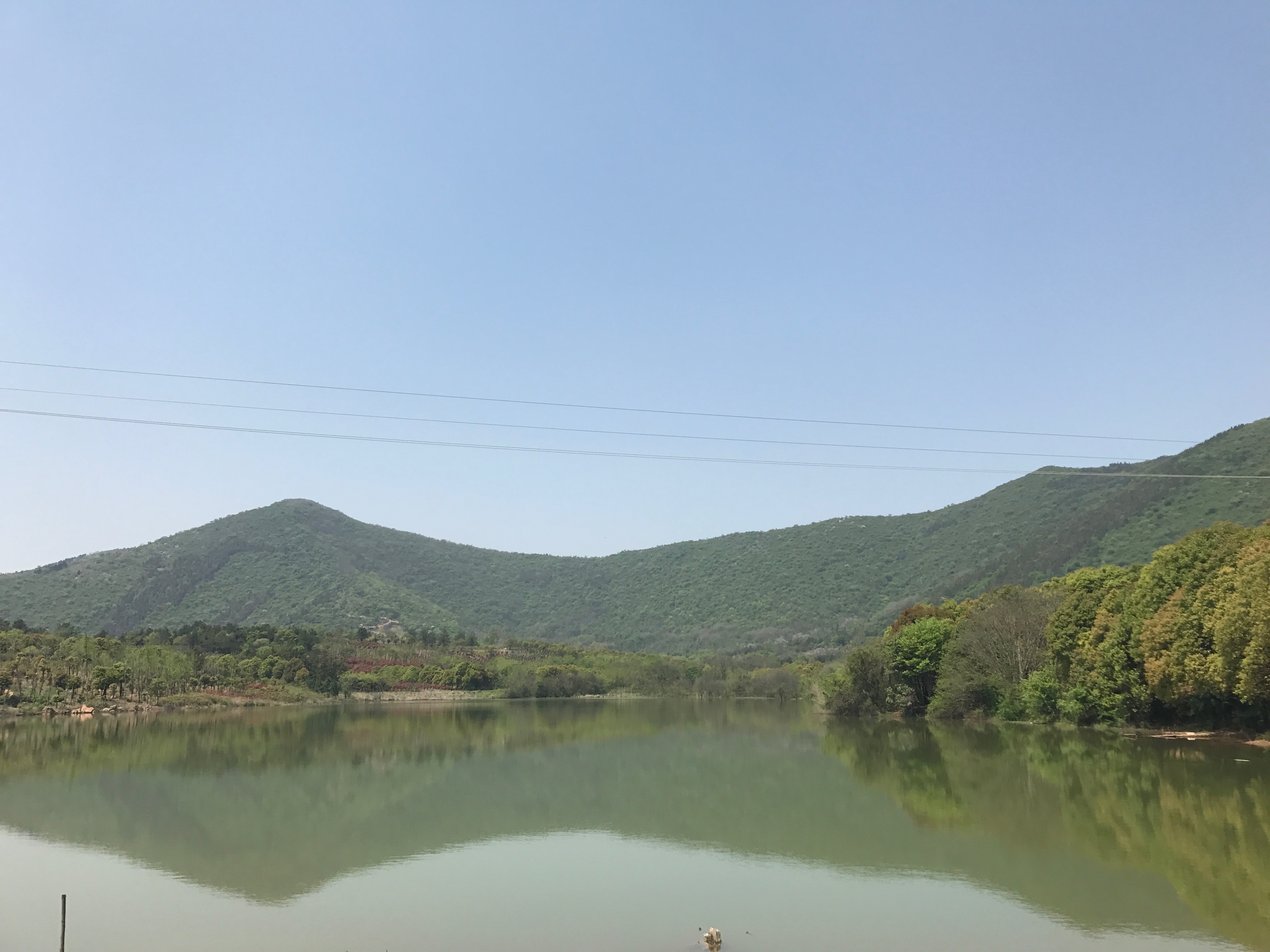 "gnaqkza2ig">香云寺有近千年的历史,座落在安徽省合肥市巢湖汤山东部