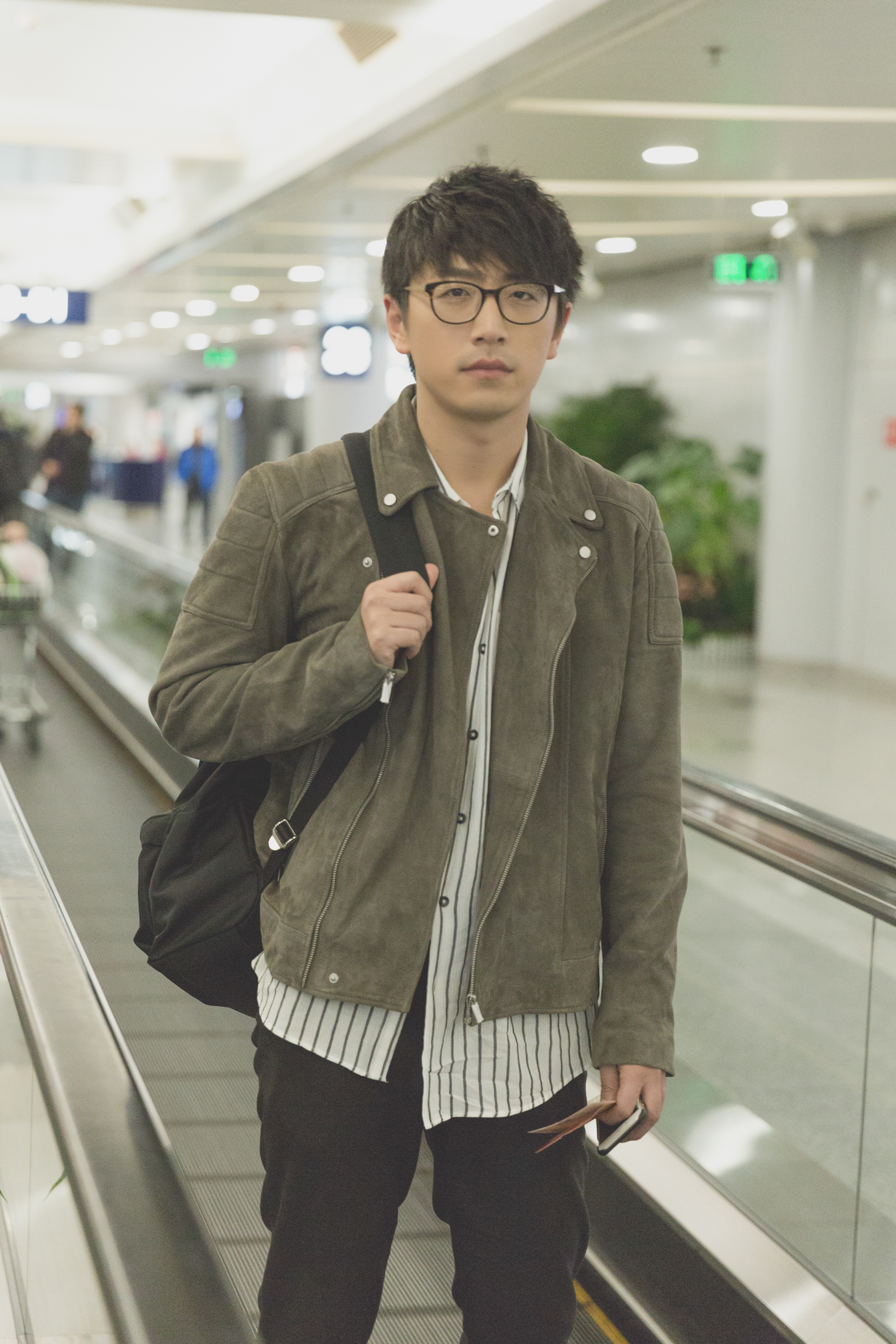  p>白客,本名罗宏明,1988年7月9日出生于山东省泰安市,中国内地影视男