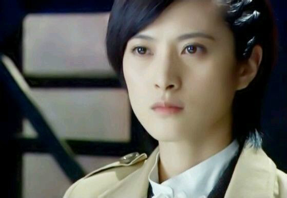  p>红叶,电视剧《 a target="_blank" href="/item/喋血孤岛/7801956"