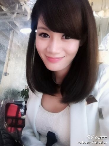  p>胡辰辰,电视节目主持人, a target="_blank" href="/item/模特