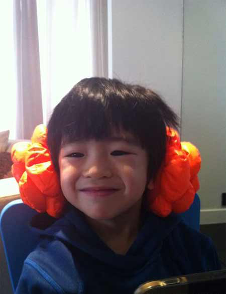  p>谢振轩(lucas tse)是一名童星,是 a href="#" data-lemmaid="