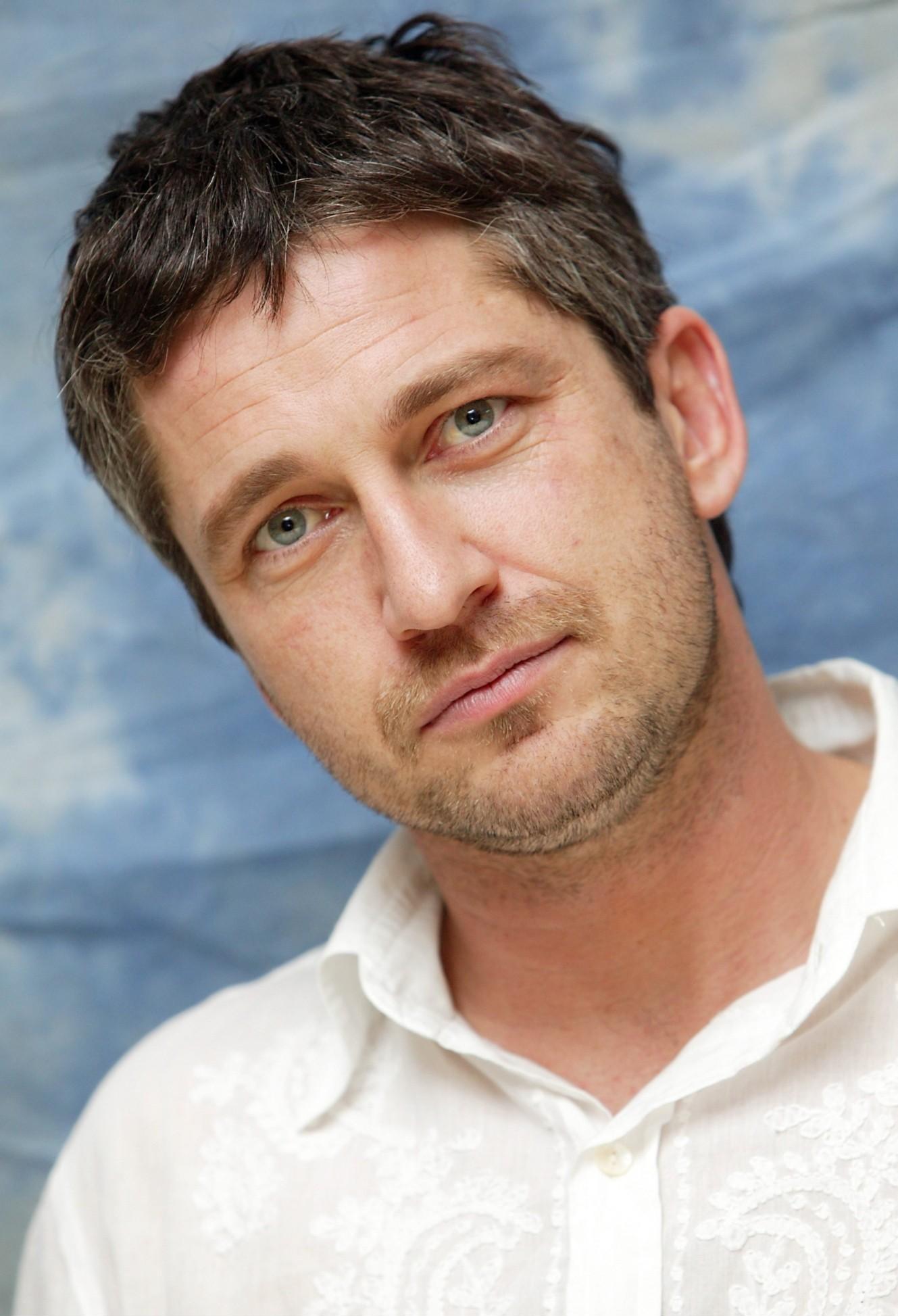  p>杰拉德·巴特勒(gerard butler),1969年11月13日出生于 a target="