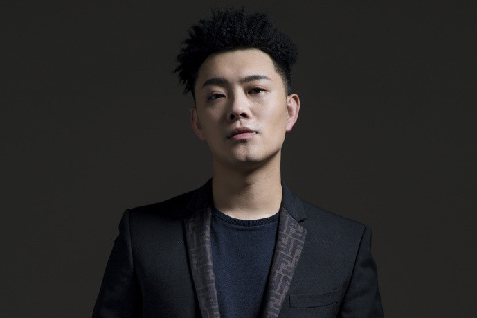  p>宝石gem,本名董宝石,1986年7月20日出生于吉林省长春市,中国内地