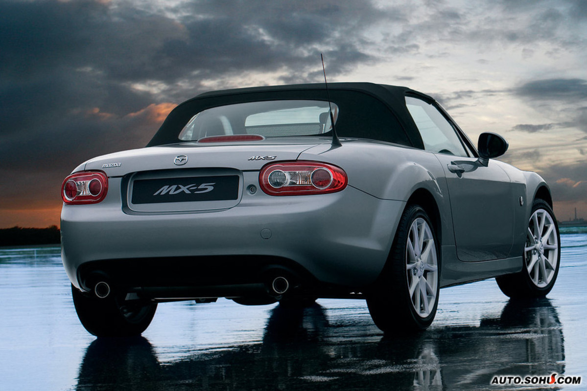 马自达mx-5