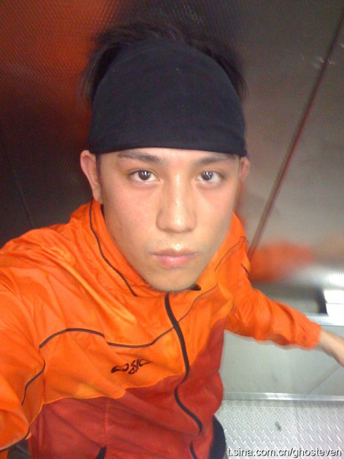  p>张致恒(steven cheung),1984年11月10日出生于中国香港,中荷混血儿