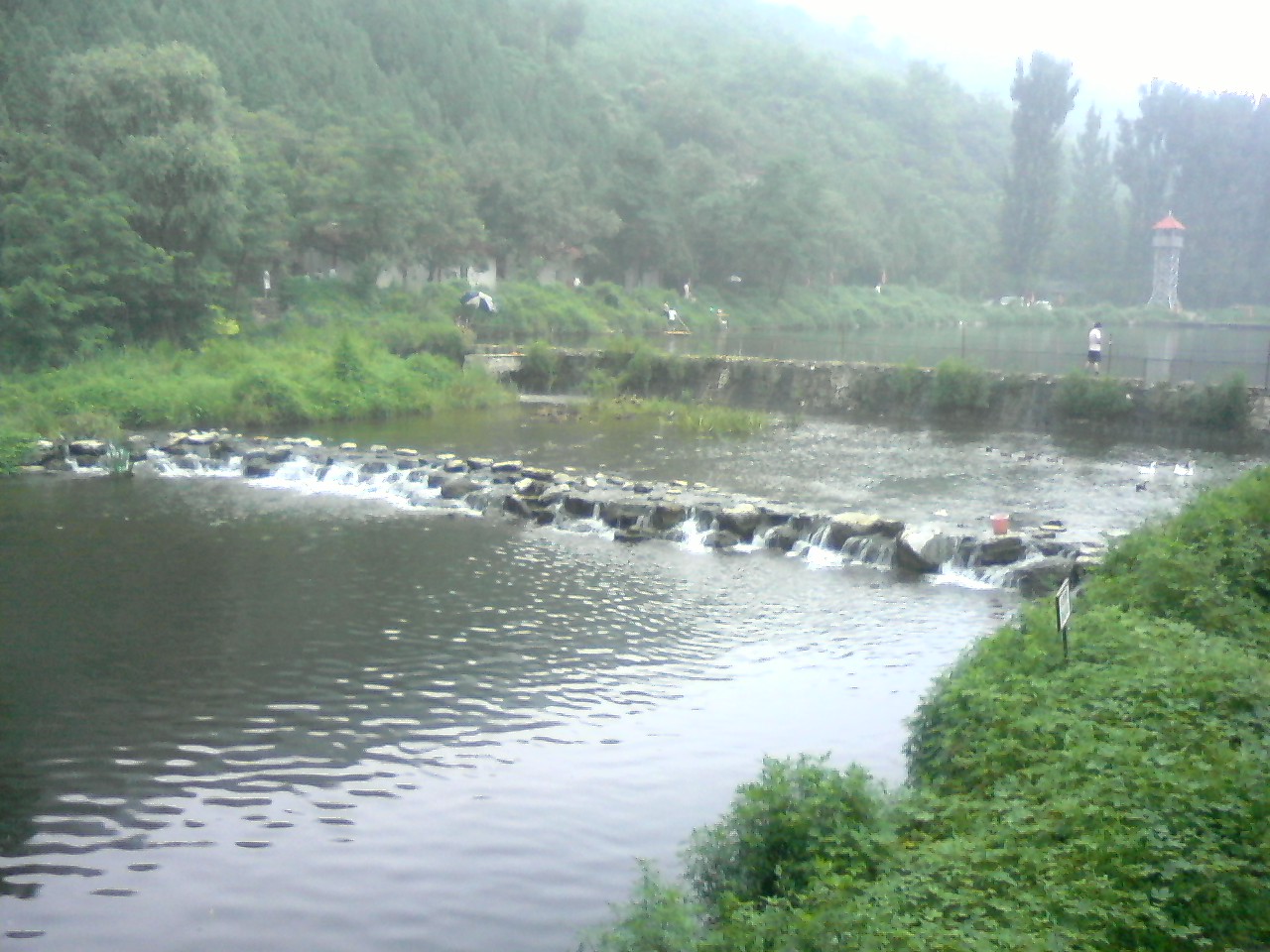  p>虹鳟鱼一条沟位于 a href="#" data-lemmaid="5028">怀柔 /a> a