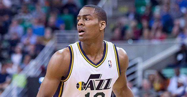  p>亚历克·伯克斯(alec burks),1991年7月21日出生于 a target="