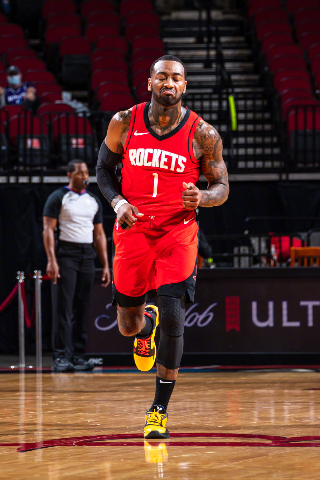  p>约翰·沃尔(john wall),全名小乔纳森·希尔德雷德·沃尔