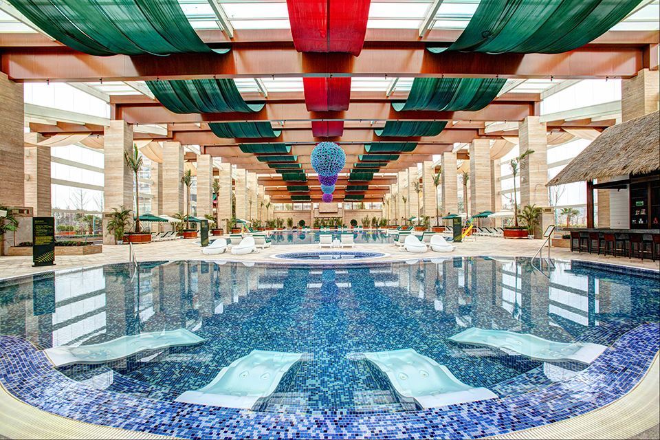  p>黑龙滩天堂岛水乐园位于眉山市仁寿县黑龙滩长岛天堂洲际酒店水