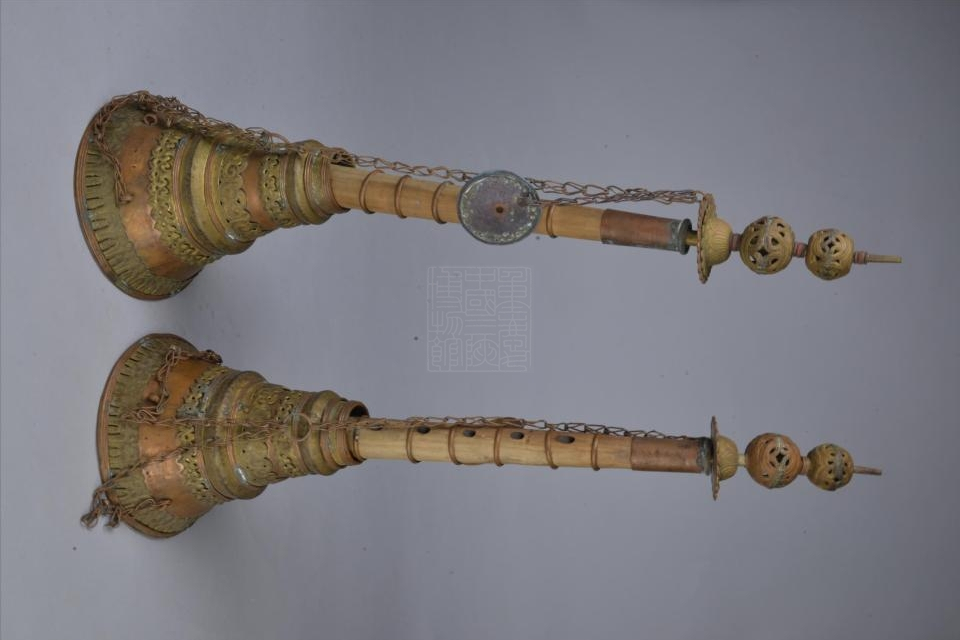 现代藏族铜唢呐