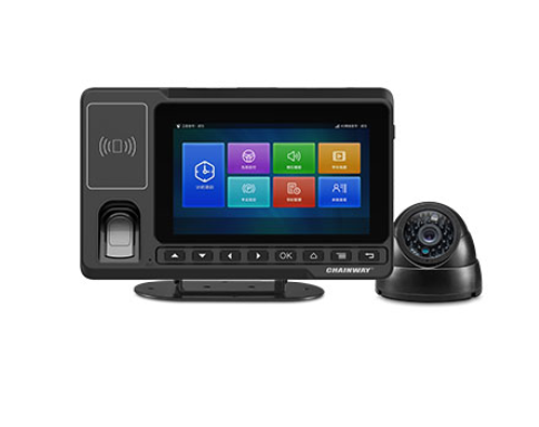  p>智能车载终端(又称卫星定位智能车载终端)融合了gps技术,里程定位