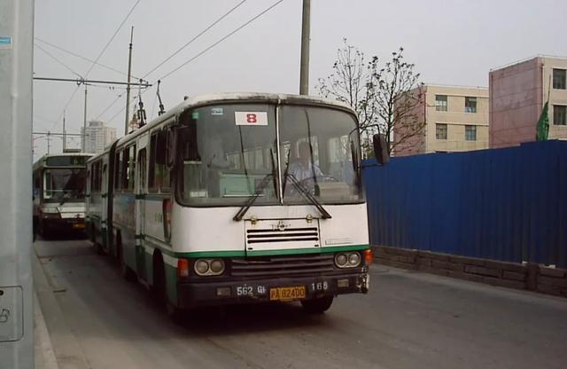 上海公交8路