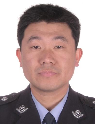 中共党员,省委党校大学学历,二级警督警衔,生前系山东省莱阳市公安局