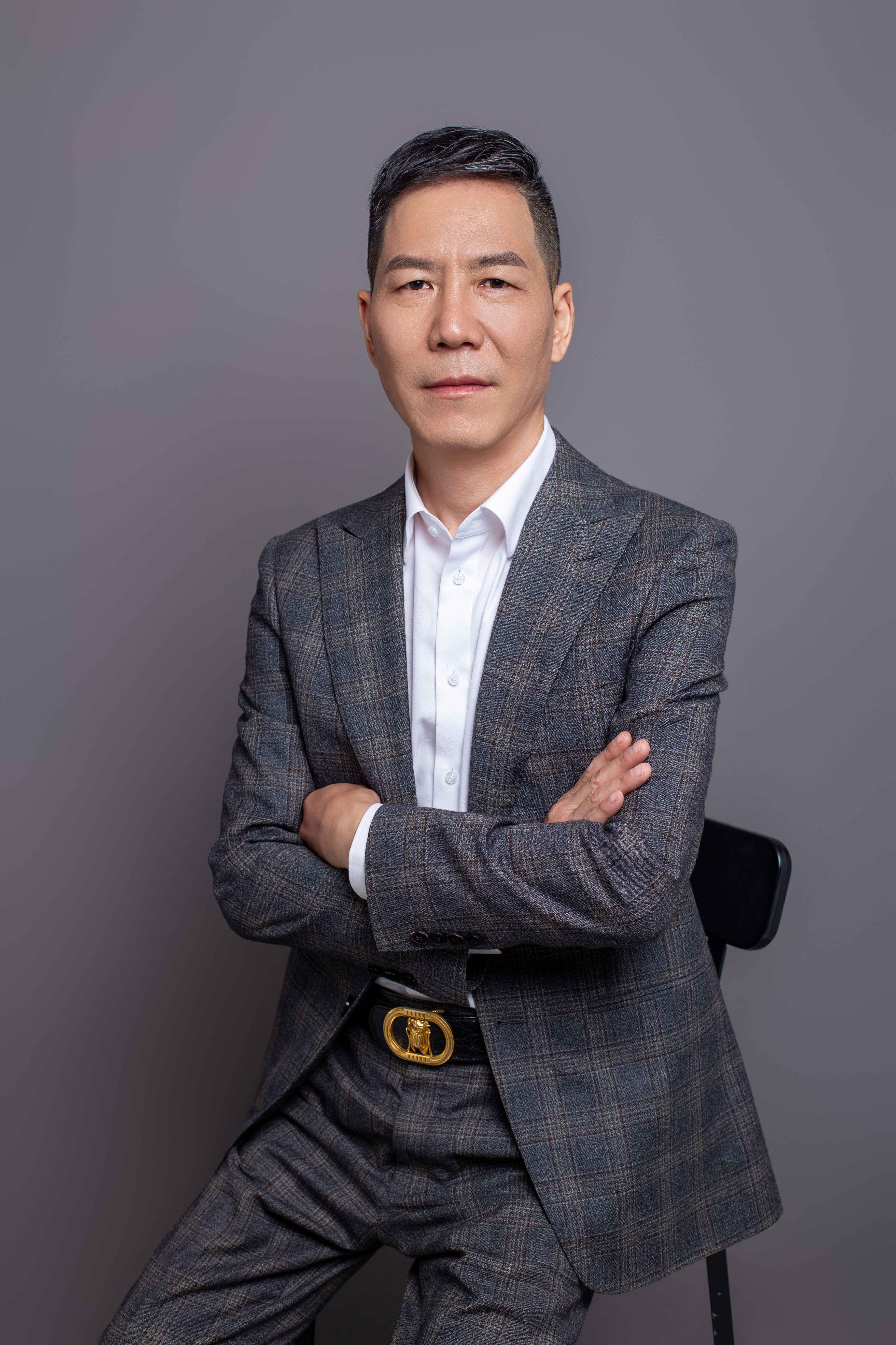  p>姜建文,男,浙江温州人,毕业于 a target="_blank" href="/item