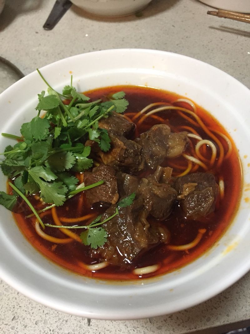 川味红烧牛肉面