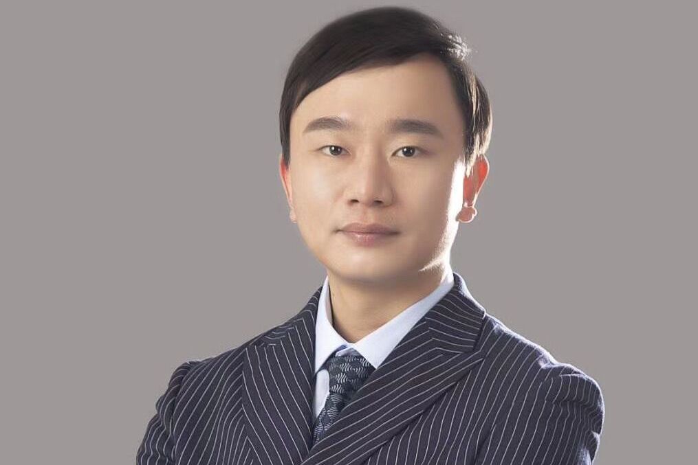  p>庄荣华,专职律师,现执业于江苏圣典律师事务所