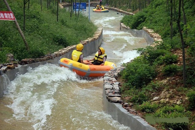 江南大峡谷漂流