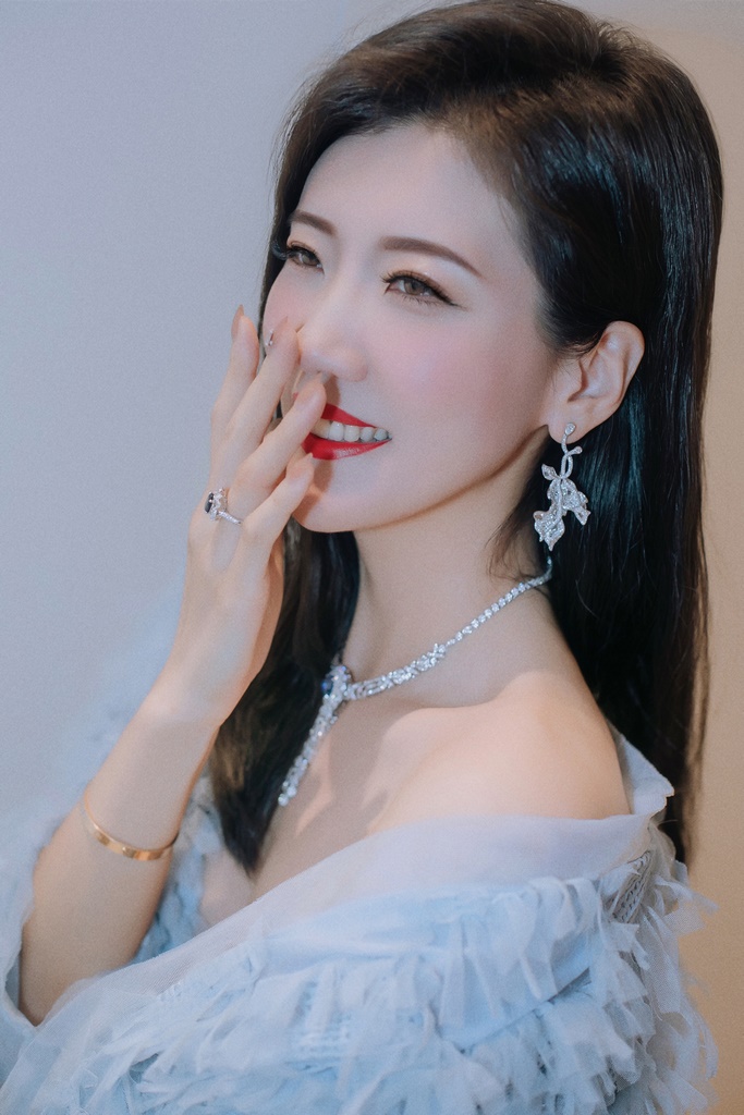 孙昕荧