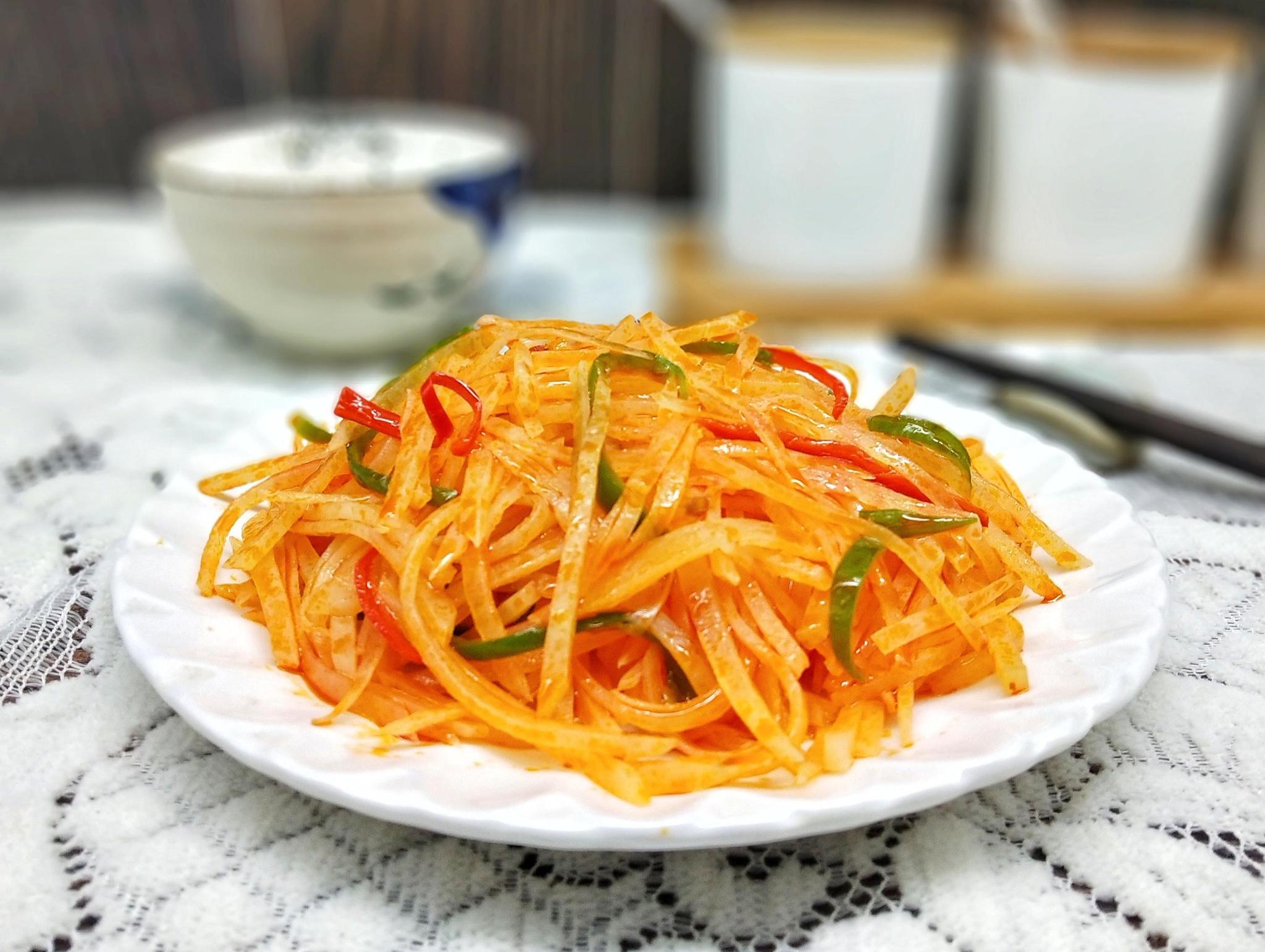 香辣酱炒土豆丝