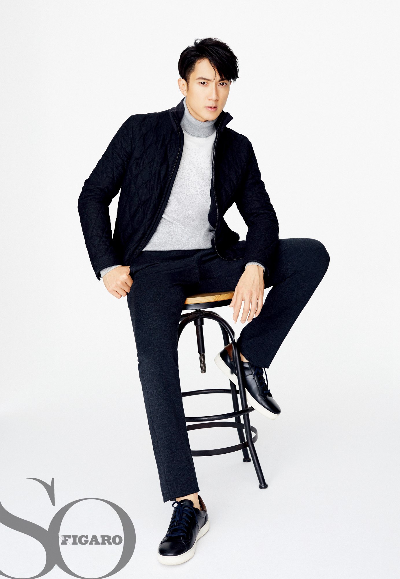  p>吴尊(chun wu),原名吴吉尊,1979年10月10日出生于文莱,华语影视男