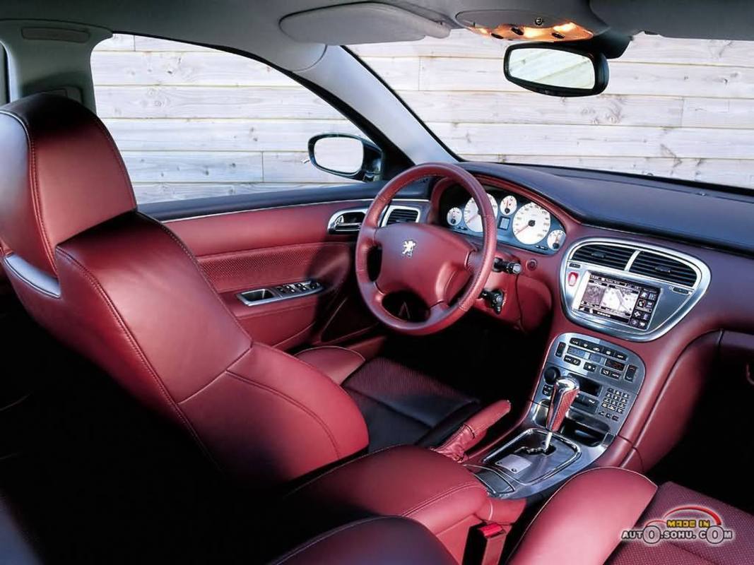  p>标致607,是由法国标致汽车公司生产的一款高级轿车.