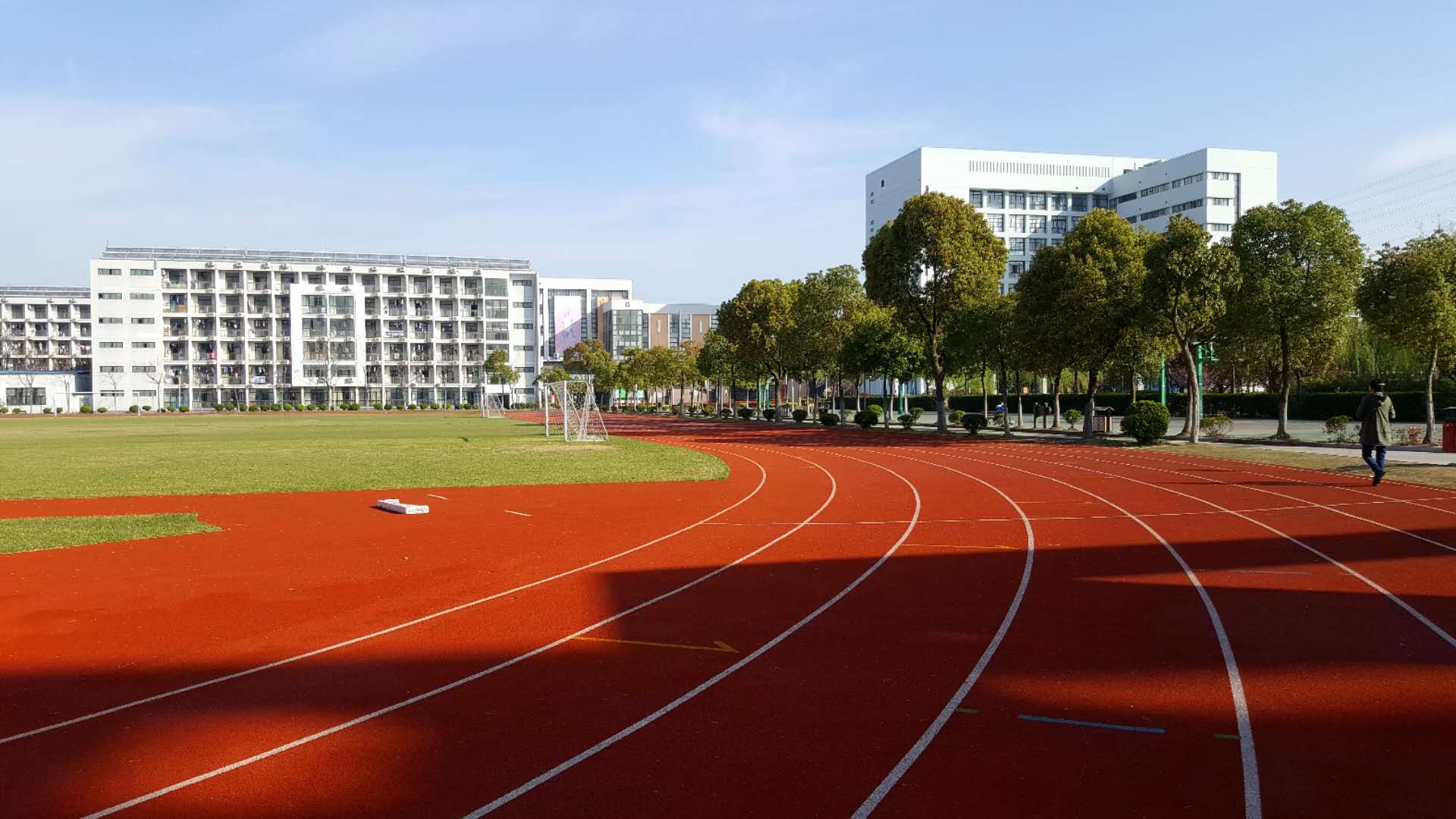 上海市群益职业技术学校