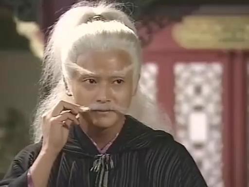 《 a target="_blank" href="/item/无头东宫/9980774" data-lemmaid=