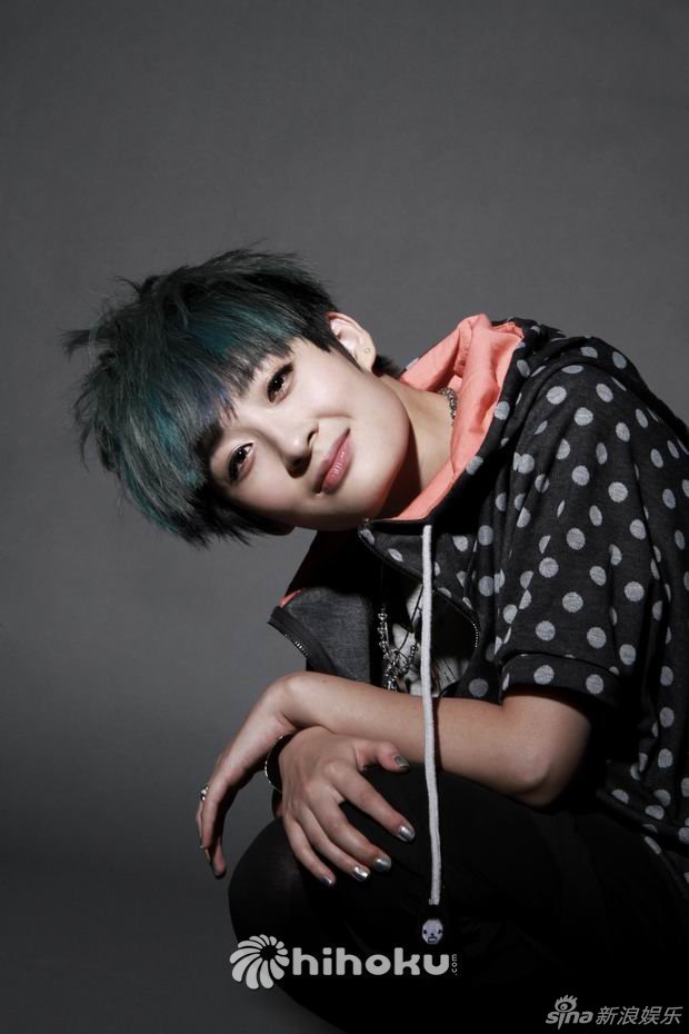 (yico zeng),1990年1月3日出生于湖南省常德市汉寿县,创作型女歌手