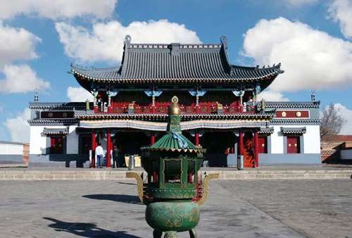  p data-id="go03t5z0p9">百灵庙位于内蒙古 a target="_blank" href=