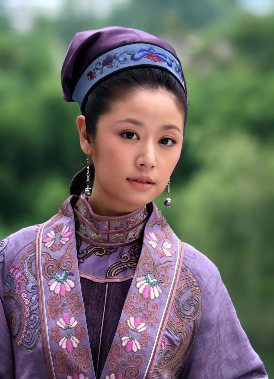 p>林心如(ruby lin),1976年1月27日出生于台湾省台北市,华语影视女