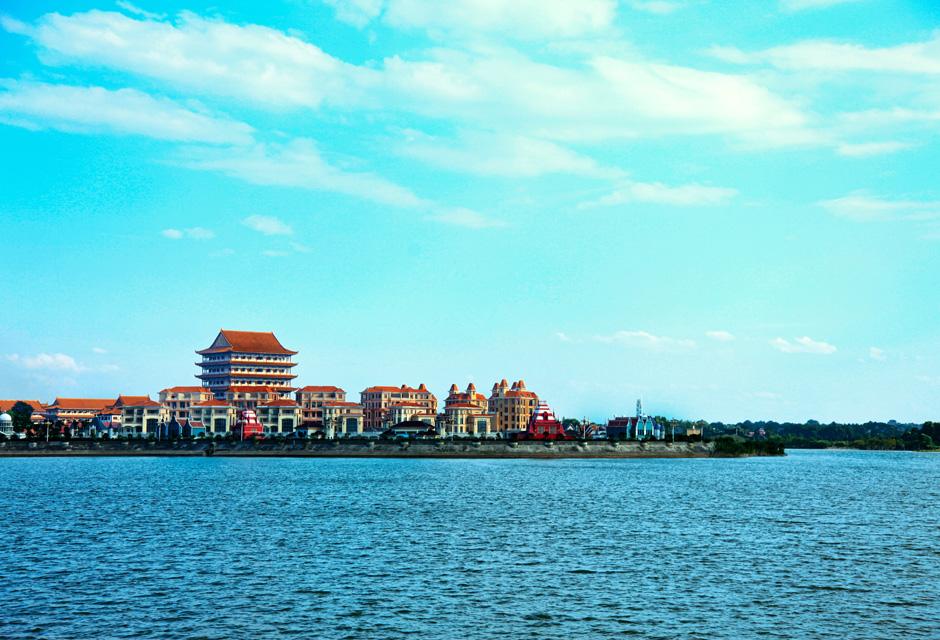 国家水利风景区">国家水利风景区 /a>是依托吉林省新立城水库建成的