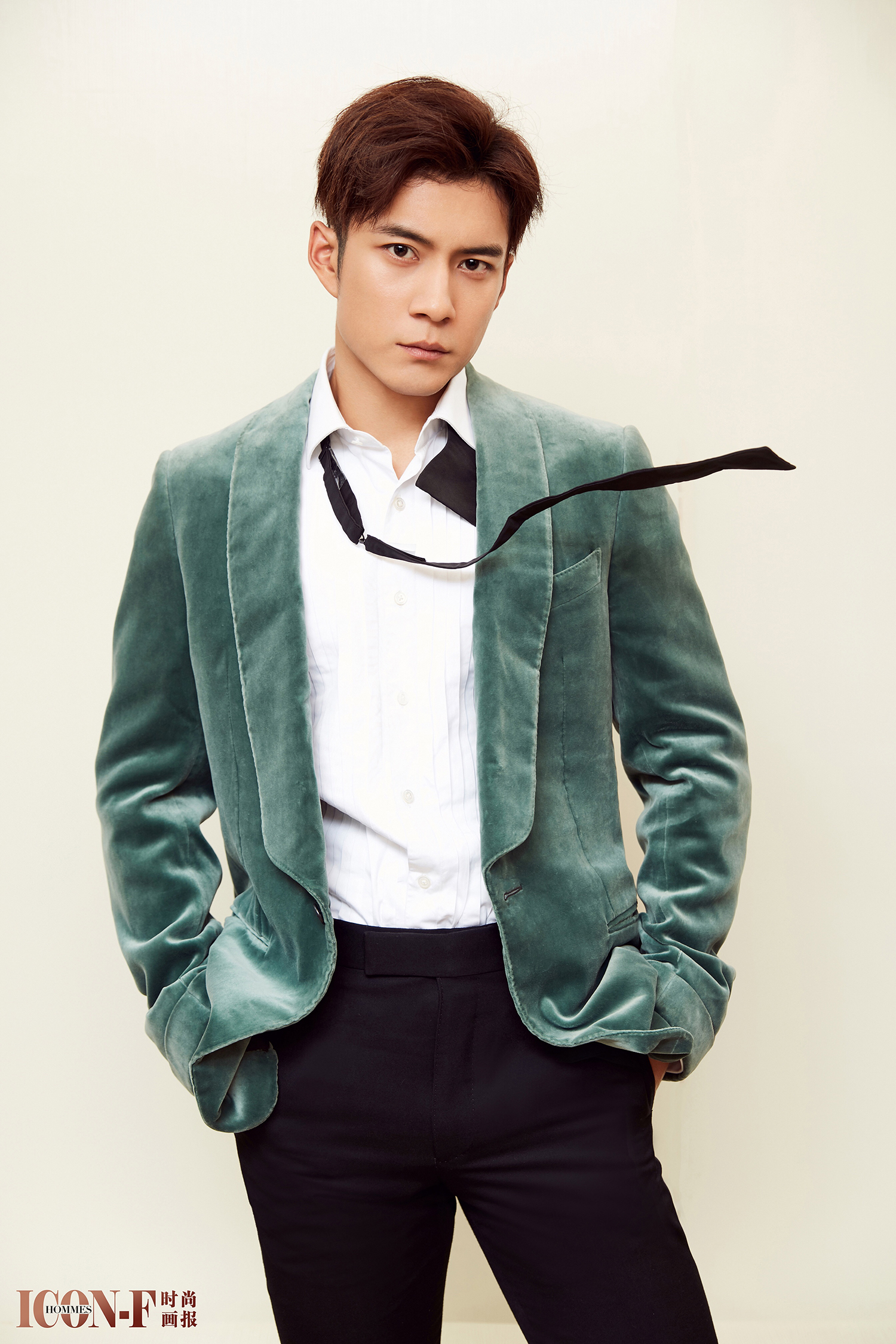  p>韩东君,1992年7月21日出生于黑龙江省哈尔滨市,中国内地男演员