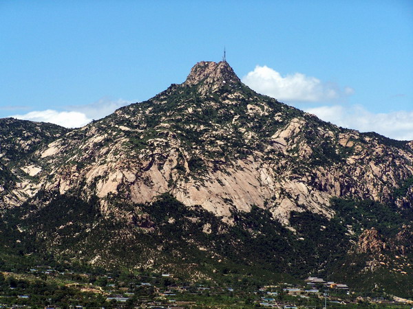  p>碣石山风景区位于河北省秦皇岛市 a target="_blank" href="/item