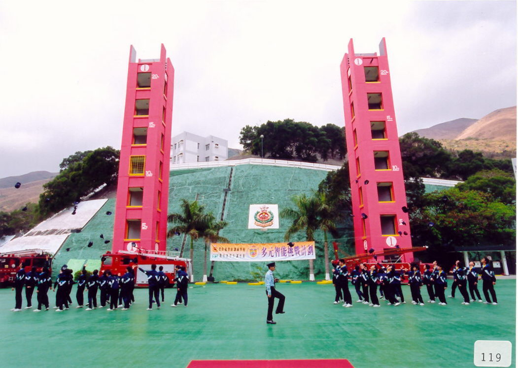 p>天水围官立中学(tin shui wai government secondary school,ts