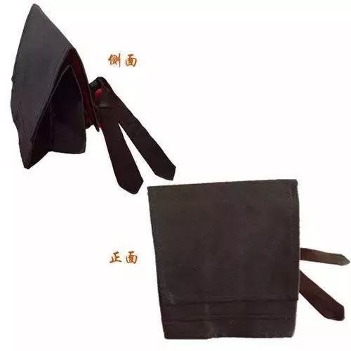  p>道巾,即道教徒所戴的帽子.