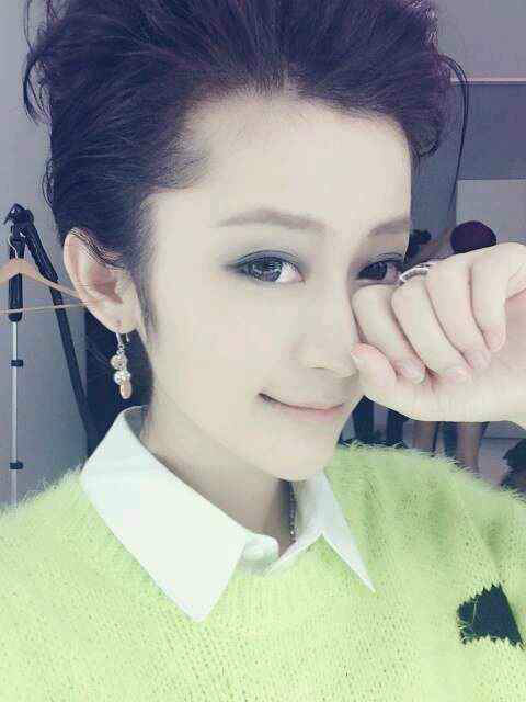 毒药,李雪薇,1987年5月20日出生于四川省自贡市,中国内地流行乐女歌手