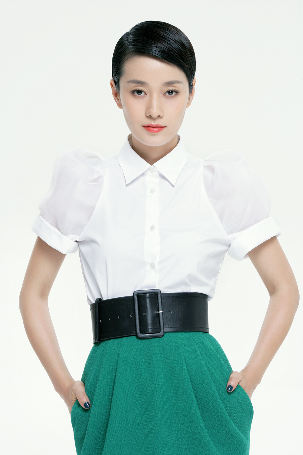 祖籍江苏省南通市如东县,中国内地女演员,毕业于 a target="_blank"