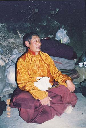  p data-id="go1m6dq1ht">尼玛降称仁波切,大班智达布玛莫扎(无垢友