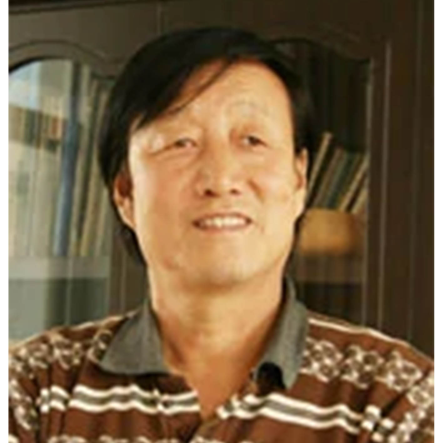李一平
