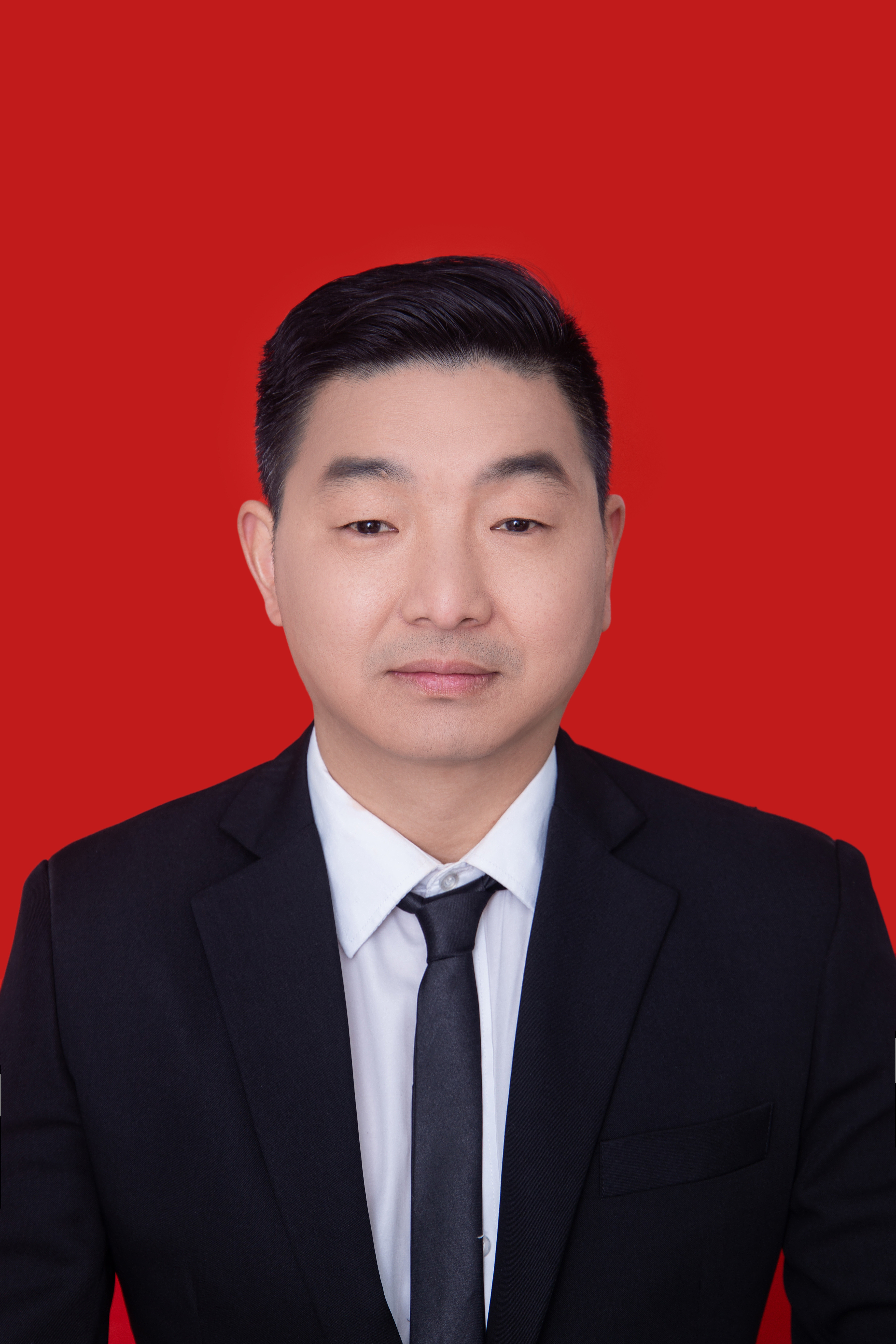  p>钱进,男,汉族,陕西西安人,1971年3月出生,198