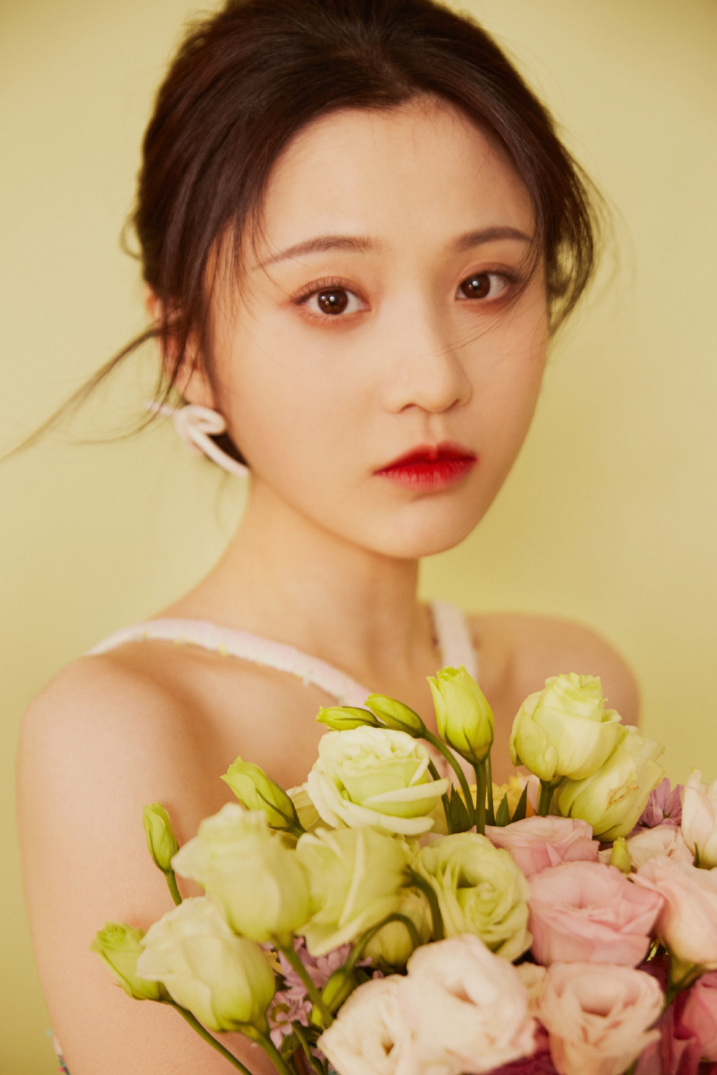  p>张慧雯,1993年9月13日出生于江西省鹰潭市,中国内地影视女演员