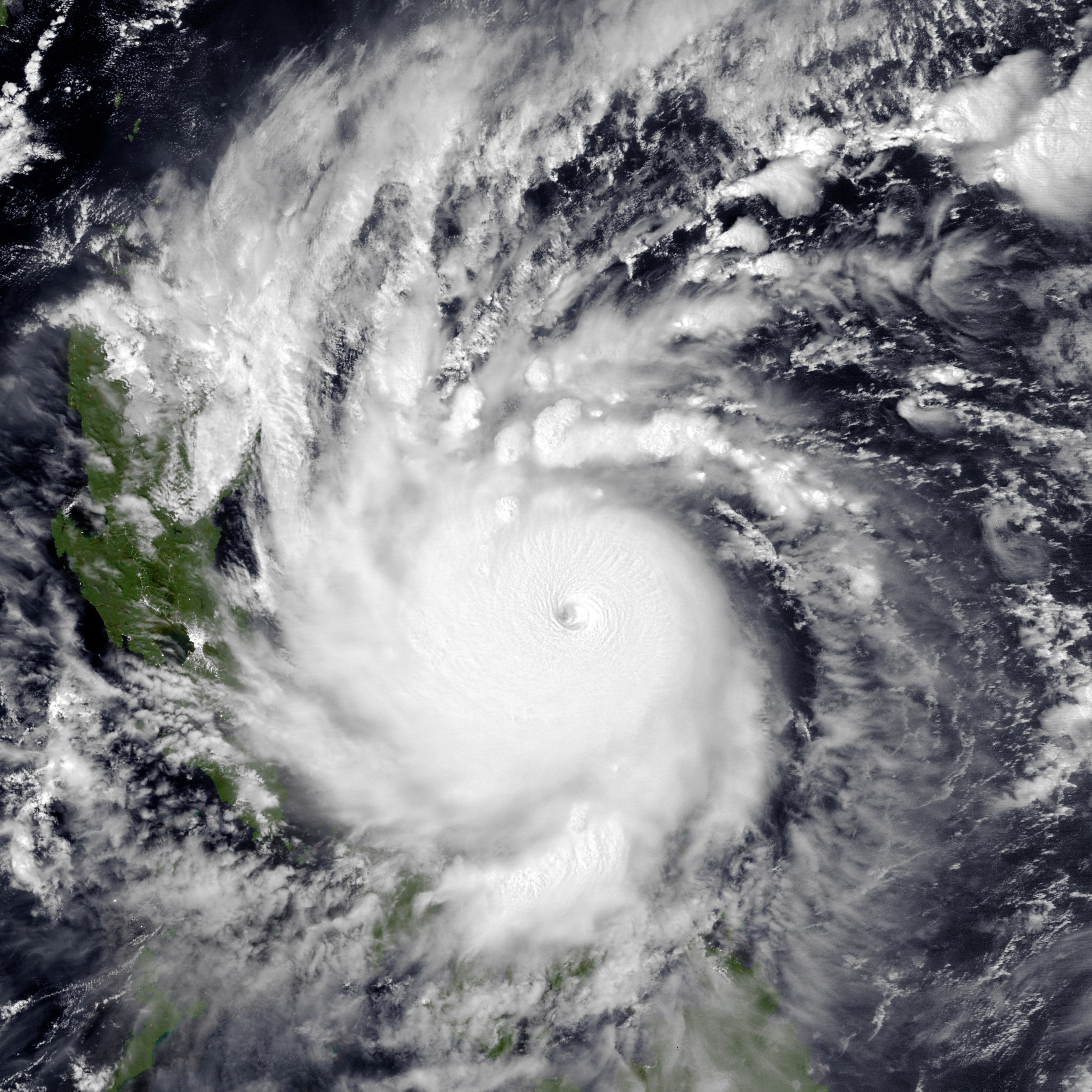  p data-id="gnbwksikt0">超强台风天鹅(英语:super typhoon goni